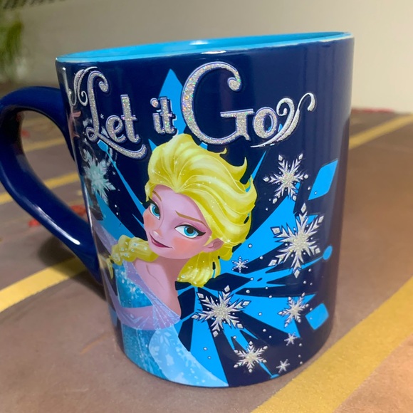 Disney Frozen “Let it Go” mug - Picture 5 of 6